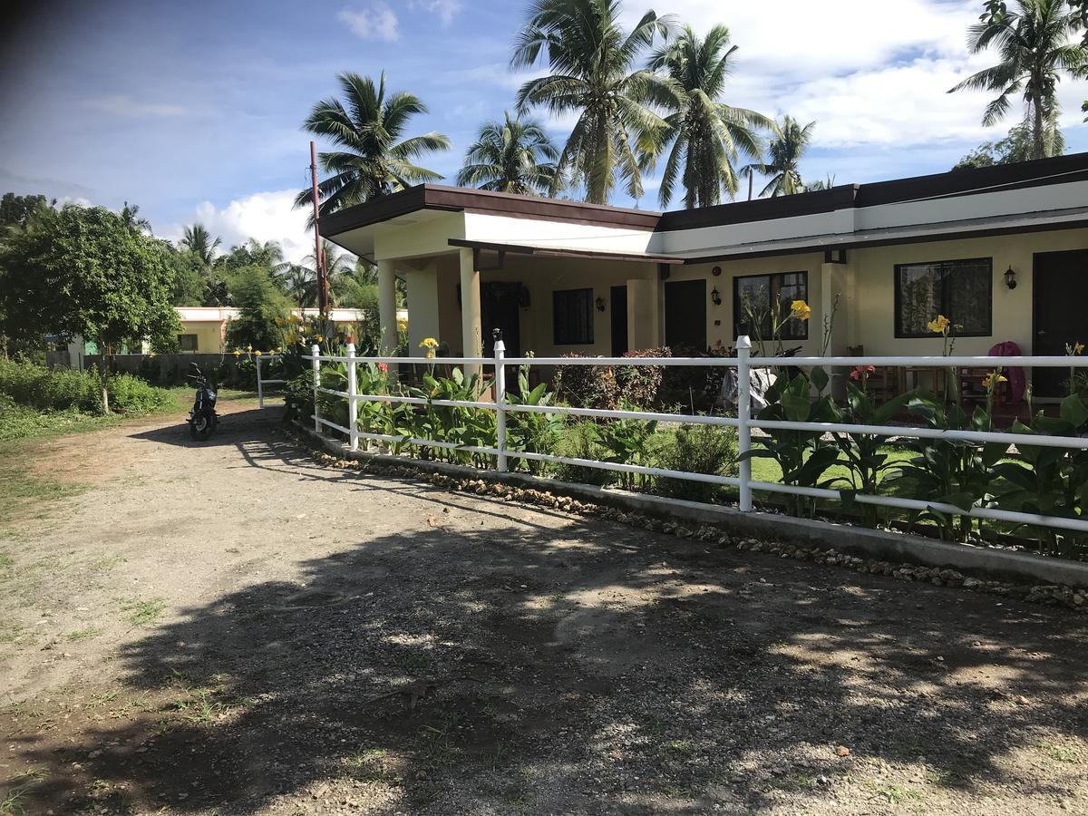Irish Lodge Panglao Eksteriør billede